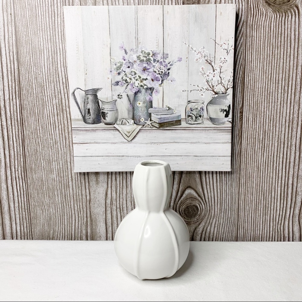 Farmhouse Shiplap & Flower Wall Art w/ White Vase
